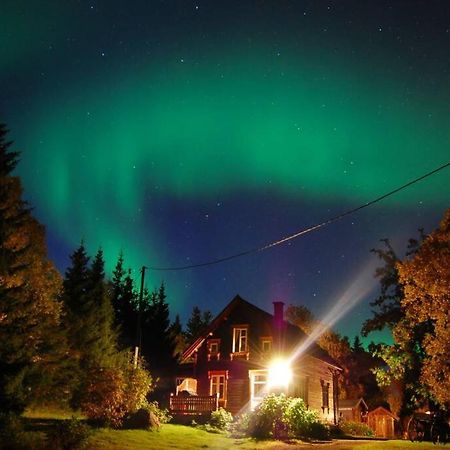 100 Years Old Norwegian Log House In Tromso Villa Buitenkant foto