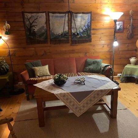 100 Years Old Norwegian Log House In Tromso Villa Buitenkant foto